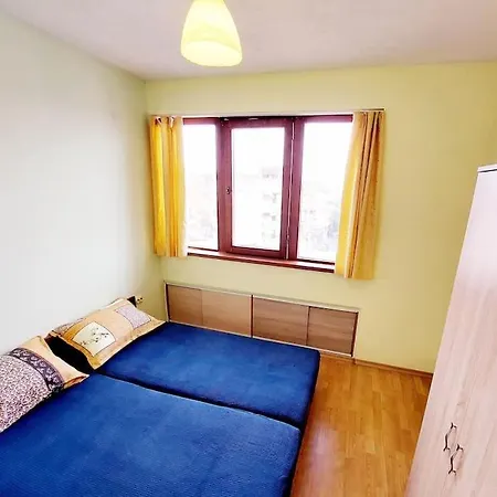 דירה Cozy With View, Wi-fi & Parking *